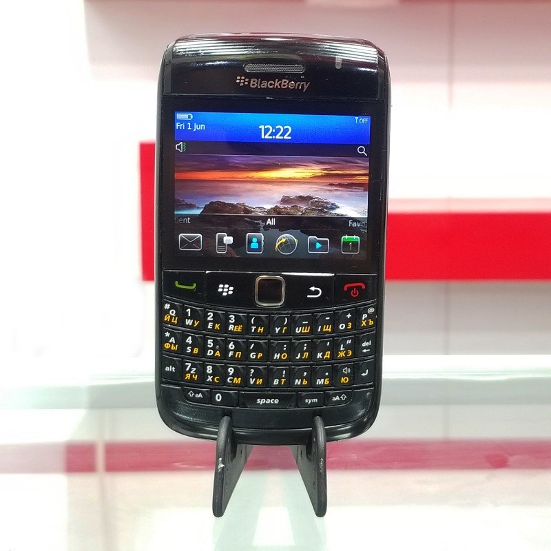 Blackberry Bold 3 9780 5MP Camera Qwerty keypad Phone ( Black ) PTA