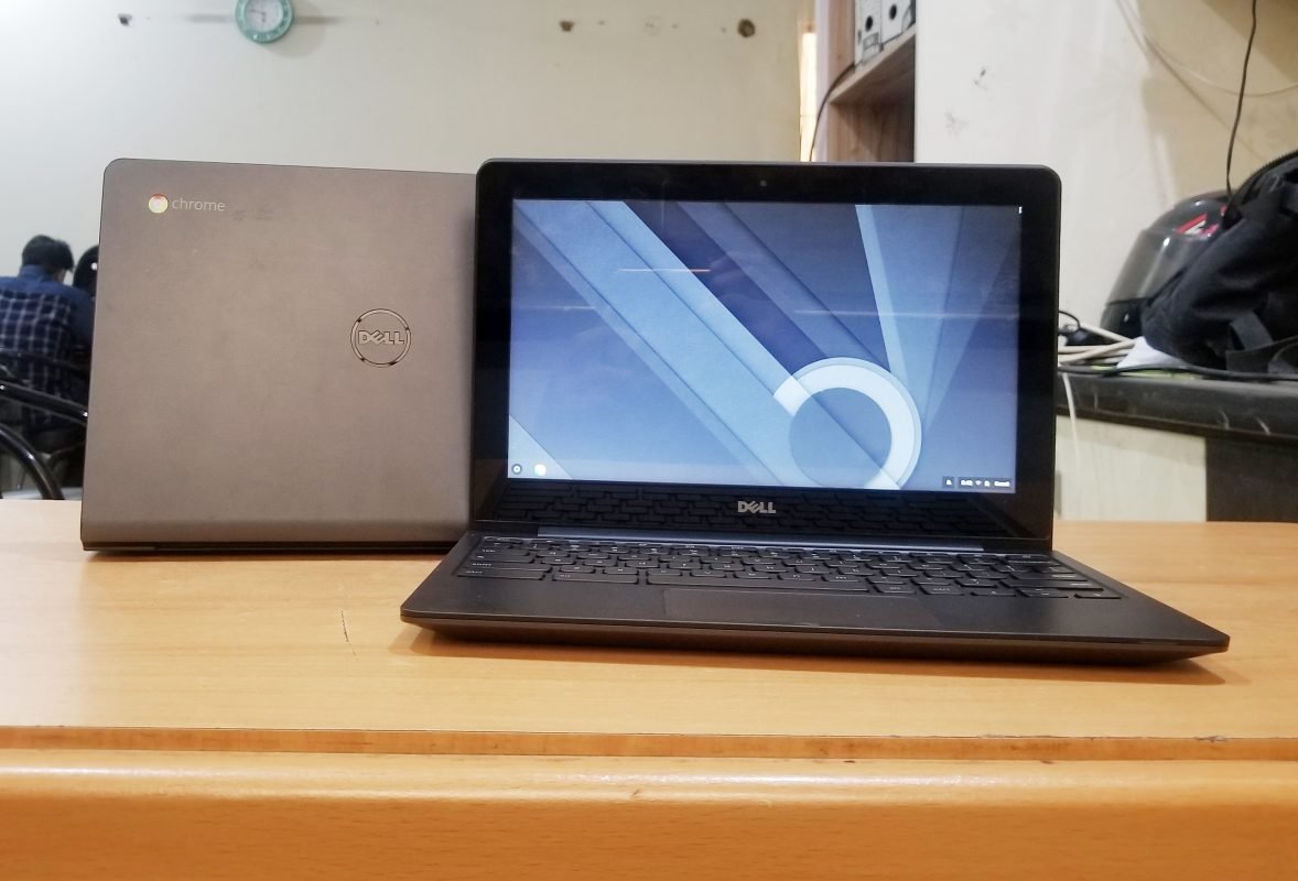thumbnail interactive-video image 1 of Dell Chromebook 11 CB1C13 - 1.4GHz Celeron, 4GB RAM, 16GB SSD, Chrome OS, Good Screen 1 of 5