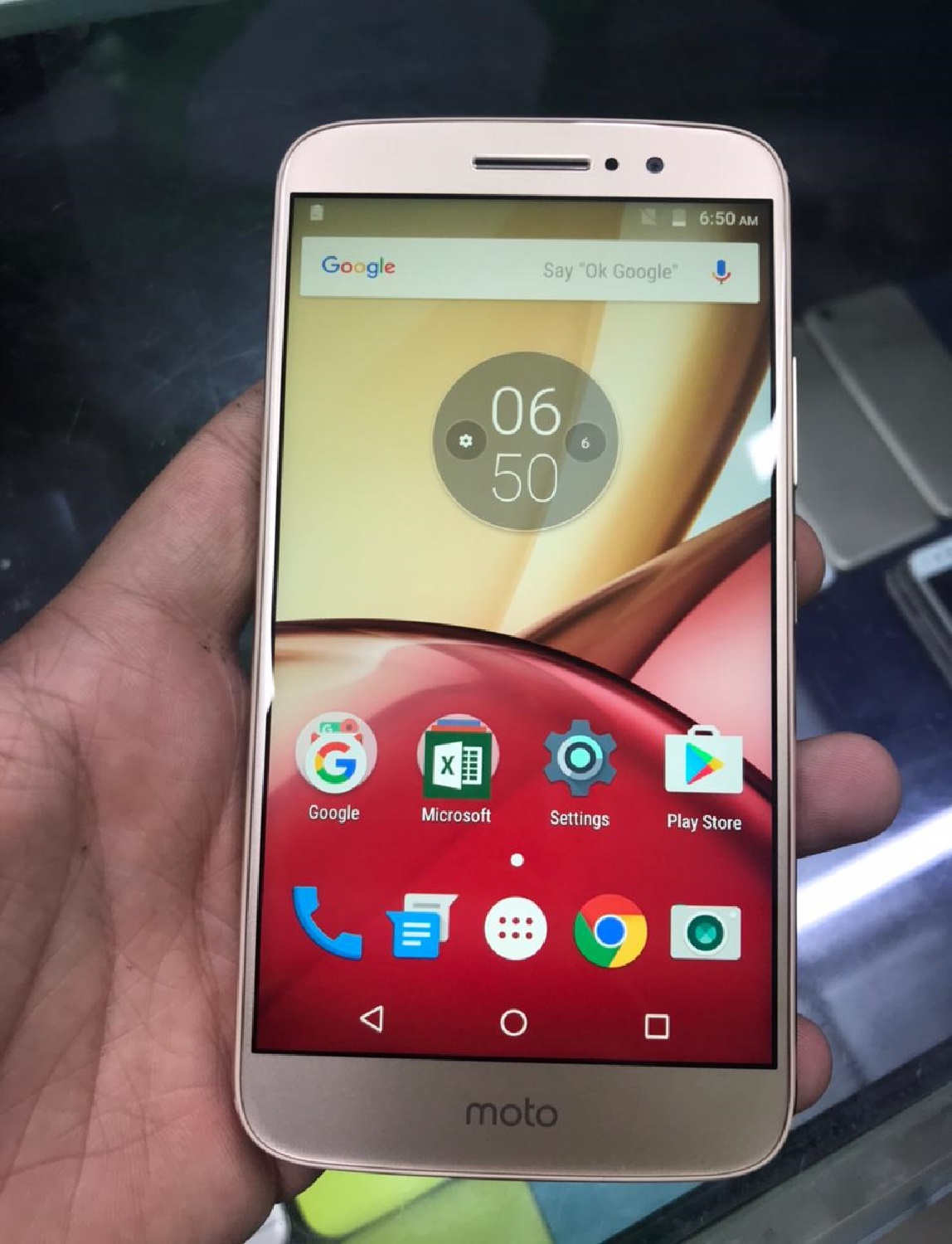 Motorola Moto M 4GB Ram 32GB Storage Dual Sim 5.5 inches Display 4G