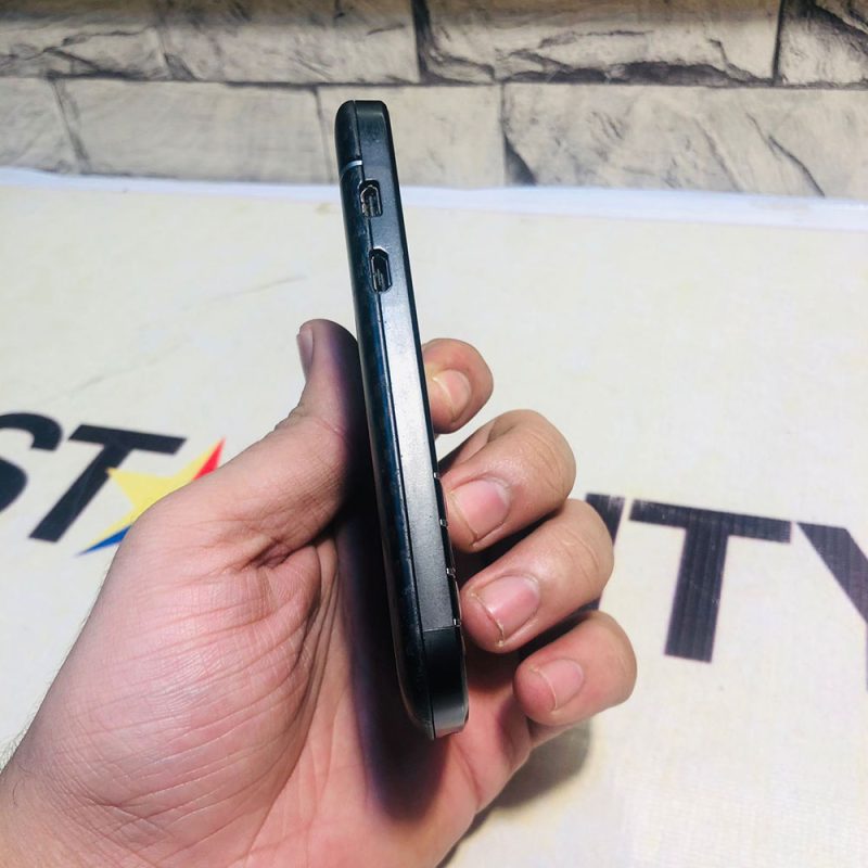 Blackberry Q10 Price in Pakistan Touch and Type 2GB/16GB Online