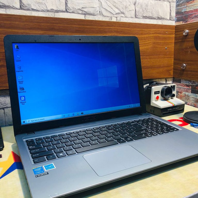 Asus X540L Laptop 500GB Storage 4GB RAM 15.6" Display Intel