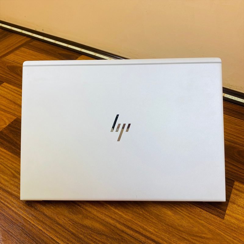 Batteria per HP EliteBook 1040 G4 (1EP72EA) 1040 G4 (2TL68EA) 5700mAh Batteria per HP EliteBook 1040 G4 (1EP72EA) 1040 G4 (2TL68EA) 5700mAh